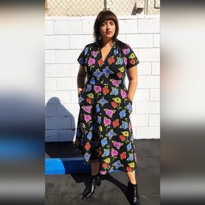 Nooworks Greta Black Roses